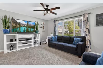 35737 N Hunt Avenue, Ingleside, IL 60041 - Photo 6