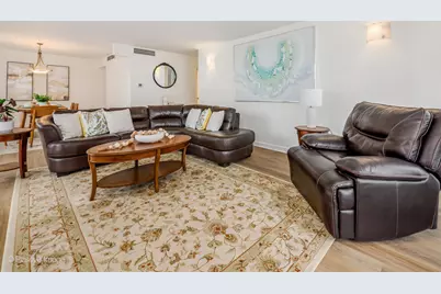 260 E Chestnut Street #2507, Chicago, IL 60611 - Photo 4