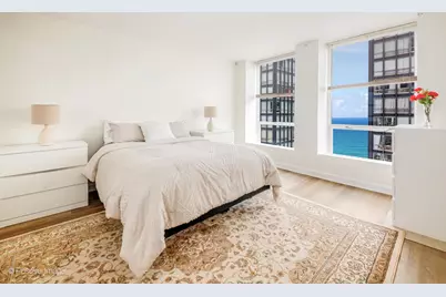 260 E Chestnut Street #2507, Chicago, IL 60611 - Photo 14
