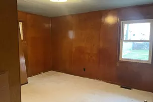 2043 Crosat St, Lasalle, IL 61301 - Photo 8