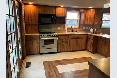 2043 Crosat Street, Lasalle, IL 61301 - Photo 2