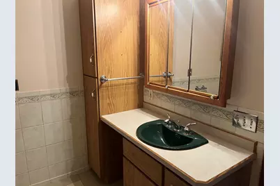 2043 Crosat Street, Lasalle, IL 61301 - Photo 6