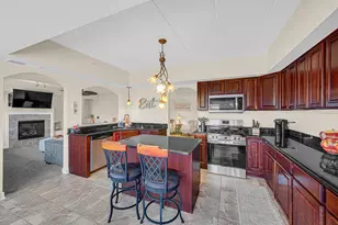 7722 Greenway Blvd, Tinley Park, IL 60487 - Photo 8