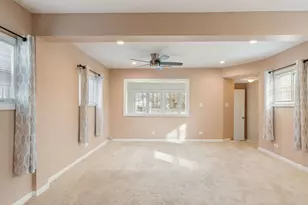 [Address not provided], Evanston, IL 60201 - Photo 20