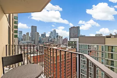 70 W Huron Street #1907, Chicago, IL 60654 - Photo 10