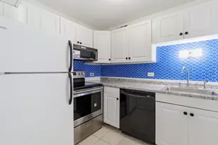 233 E Erie St, Chicago, IL 60611 - Photo 6