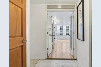 233 E Erie Street #1602, Chicago, IL 60611 - Photo 8