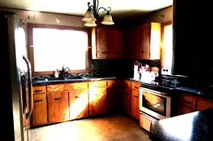 41681 Main St, Hoopeston, IL 60942 - Photo 6