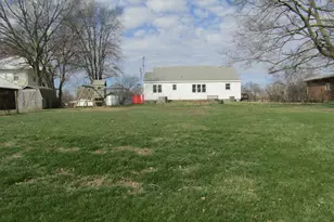 41681 Main St, Hoopeston, IL 60942 - Photo 16