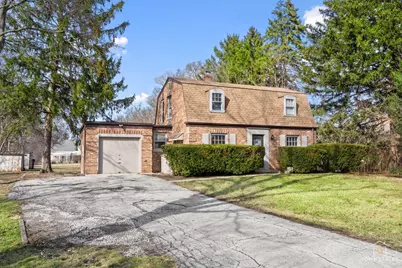 304 E Camp McDonald Road, Prospect Heights, IL 60070 - Photo 2