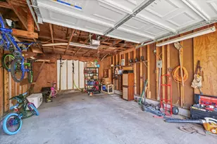 646 N Cove Ct, Decatur, IL 62521 - Photo 28