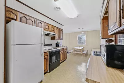 646 N Cove Court, Decatur, IL 62521 - Photo 16