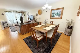 492 Holiday Ln, Hainesville, IL 60073 - Photo 2