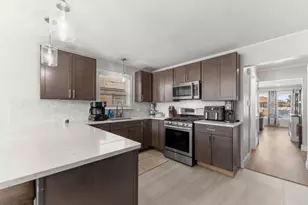 3819 W 83rd Pl, Chicago, IL 60652 - Photo 6