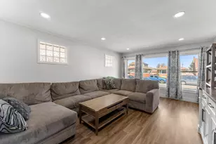 3819 W 83rd Pl, Chicago, IL 60652 - Photo 4