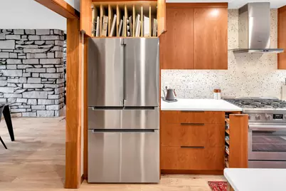 219 Parkview Drive, Bloomington, IL 61701 - Photo 8