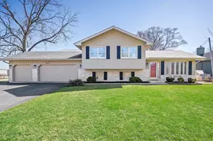 [Address not provided], Winfield, IL 60190 - Photo 1