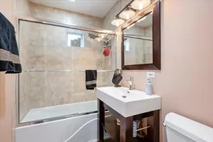 5877 N Central Ave, Chicago, IL 60646 - Photo 12