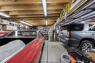 5877 N Central Ave, Chicago, IL 60646 - Photo 36