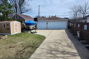 5877 N Central Ave, Chicago, IL 60646 - Photo 32