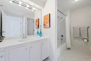 345 N Lasalle Blvd, Chicago, IL 60654 - Photo 12