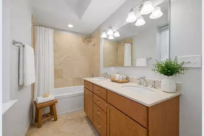 5884 N Ridge Avenue #2, Chicago, IL 60660 - Photo 14