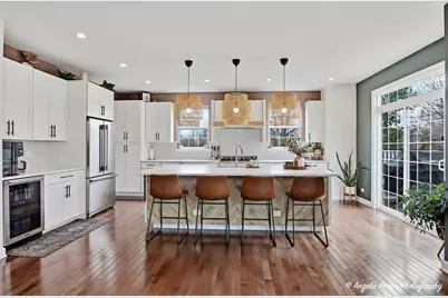 2275 Walnut Glen Boulevard, Island Lake, IL 60042 - Photo 16