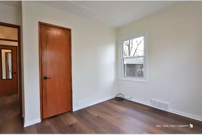 2207 Emmaus Avenue, Zion, IL 60099 - Photo 10