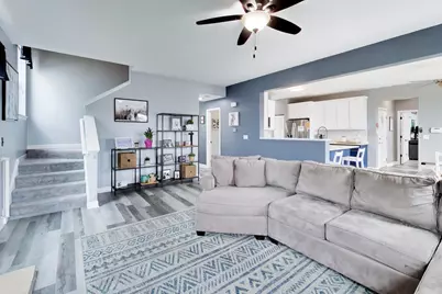 2775 Liberty Lakes Boulevard, Wauconda, IL 60084 - Photo 12