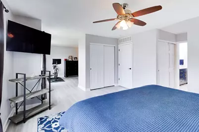 2775 Liberty Lakes Boulevard, Wauconda, IL 60084 - Photo 22