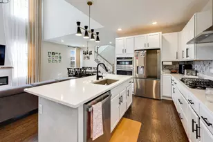 301 Didier Ct, Buffalo Grove, IL 60089 - Photo 12