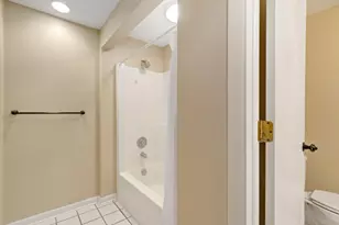 1010 S Summit St, Barrington, IL 60010 - Photo 28