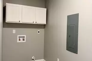 1104 N Midway Ct, Marion, IL 62959 - Photo 8