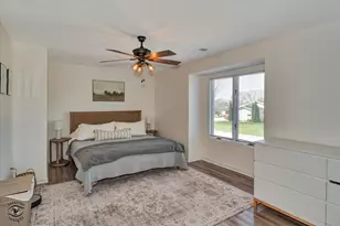 426 S Walnut St, Manteno, IL 60950 - Photo 14