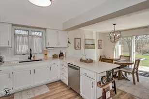 426 S Walnut St, Manteno, IL 60950 - Photo 12