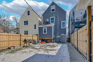 3056 N Drake Ave, Chicago, IL 60618 - Photo 14