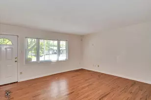 21946 Merrill Ave, Sauk Village, IL 60411 - Photo 4