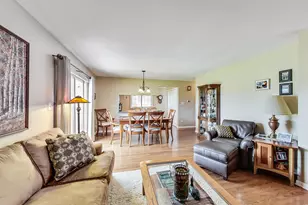 1242 N Linden Ave, Palatine, IL 60074 - Photo 8