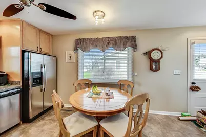 1242 N Linden Avenue, Palatine, IL 60074 - Photo 16