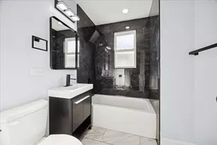 7521 S Parnell Ave, Chicago, IL 60620 - Photo 4