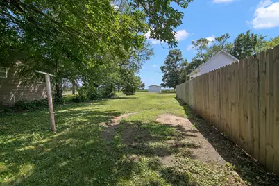 1506 E 2710N Road, Clifton, IL 60927 - Photo 16