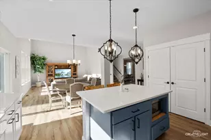 24539 Bantry Dr, Shorewood, IL 60404 - Photo 2