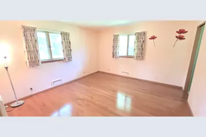 111 Olympia Street, Joliet, IL 60435 - Photo 18