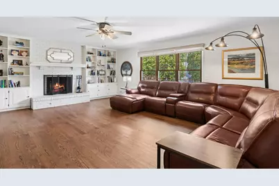 2238 Allegany Drive, Naperville, IL 60565 - Photo 10