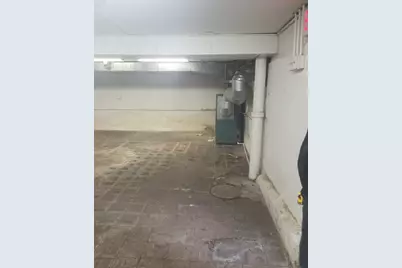 209 E Galena Boulevard, Aurora, IL 60505 - Photo 10