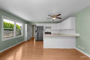111 E Magnolia St, Arlington Heights, IL 60005 - Photo 8