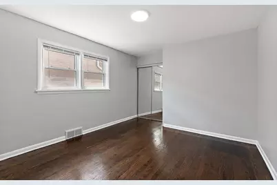 1051 Burnham Avenue, Calumet City, IL 60409 - Photo 10