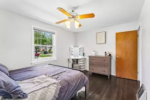 2104 Portsmouth Ave, Westchester, IL 60154 - Photo 8