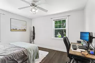 2104 Portsmouth Ave, Westchester, IL 60154 - Photo 10