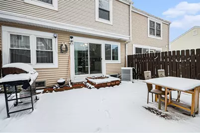 1921 Williamsburg Drive, Hoffman Estates, IL 60169 - Photo 10